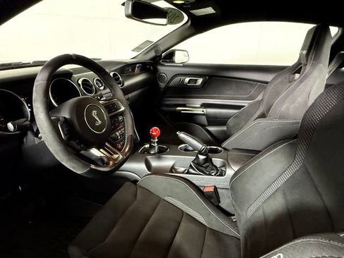 Used 2018 Ford Mustang Shelby GT350 w/ Electronics Package RWD image 5