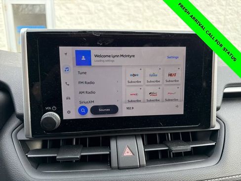 Used 2025 Toyota RAV4 XLE w/ Convenience Package image 27