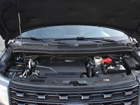 Used 2016 Ford Explorer Sport w/ Equipment Group 401A AWD/4WD image 34