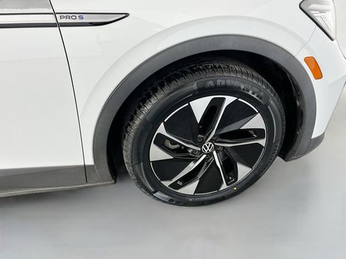 Used 2021 Volkswagen ID.4 Pro S w/ ID.4 Protection Package RWD image 37