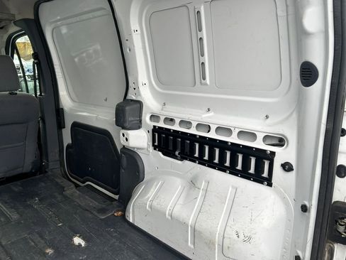 Used 2013 Ford Transit Connect XLT image 26