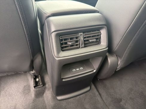 Used 2024 Honda CR-V EX-L image 37