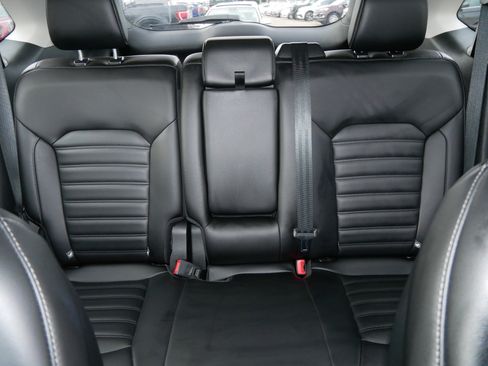 Certified 2022 Ford Edge SEL image 13