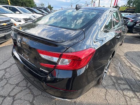 Used 2022 Honda Accord Sport image 5