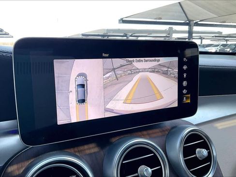 Used 2023 Mercedes-Benz GLC 300 4MATIC Coupe image 26