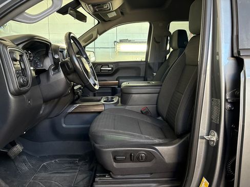 Used 2019 Chevrolet Silverado 1500 RST AWD/4WD image 13