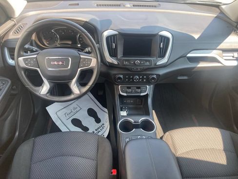 Used 2024 GMC Terrain SLE w/ Driver Convenience Package AWD/4WD image 19