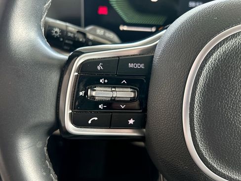 Used 2024 Kia Sorento X-Line EX image 16
