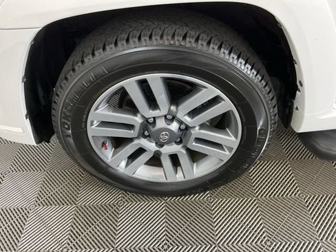 Used 2022 Toyota 4Runner TRD Sport w/ Technology Package AWD/4WD image 31