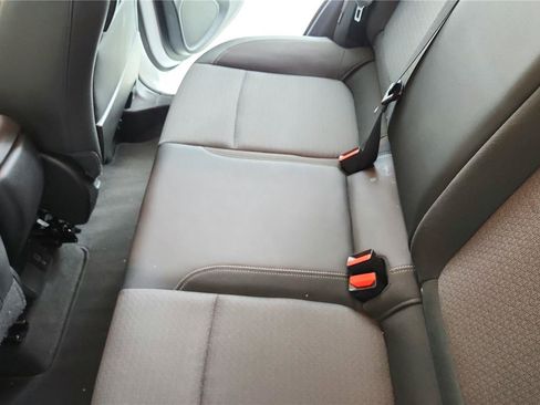 Used 2021 Buick Encore GX Preferred w/ Cold Weather Comfort Package FWD image 15