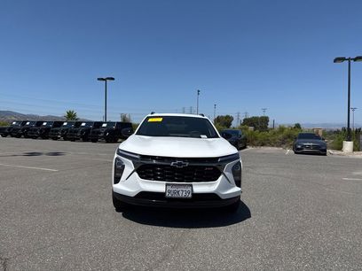 Used 2025 Chevrolet Trax RS w/ Sunroof Package