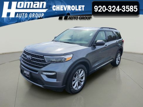 Used 2023 Ford Explorer XLT w/ Equipment Group 202A image 1