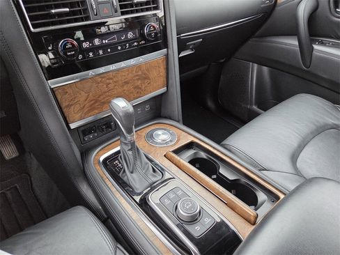 Used 2021 Nissan Armada SL w/ Captain's Chairs Package image 11