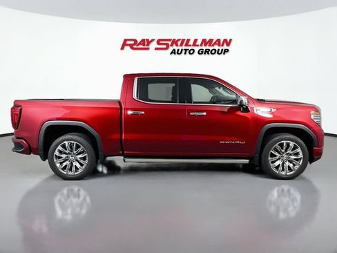 Used 2023 GMC Sierra 1500 Denali w/ Denali Reserve Package AWD/4WD image 8