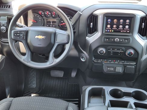 Used 2024 Chevrolet Silverado 1500 Custom RWD image 9