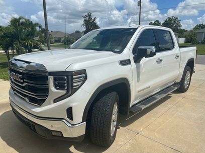 Used 2022 GMC Sierra 1500 SLT w/ SLT Convenience Package