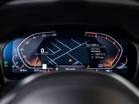 Used 2023 BMW 430i Coupe w/ M Sport Package RWD image 25