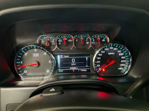 Used 2018 Chevrolet Silverado 1500 LT w/ All Star Edition image 12