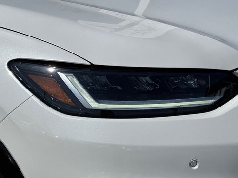 Used 2025 Honda HR-V EX-L image 12