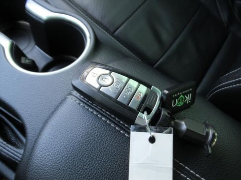 Used 2021 Ford Mustang GT Premium w/ Equipment Group 401A image 27