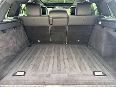 Used 2021 Land Rover Range Rover Sport HST image 24