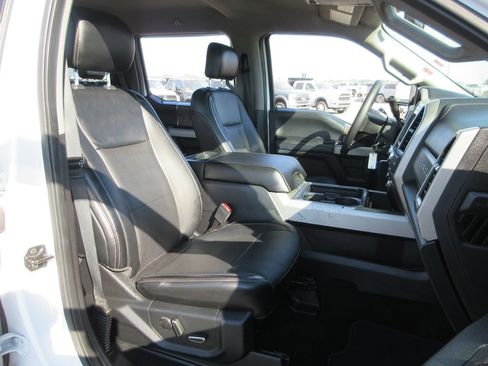 Used 2019 Ford F250 Lariat w/ Chrome Package AWD/4WD image 21