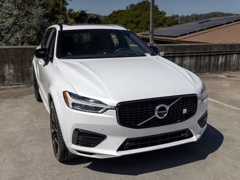 Used 2021 Volvo XC60 T8 Polestar w/ Protection Package Premier AWD/4WD image 15