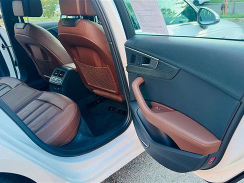 Used 2019 Audi A4 2.0T Premium Plus w/ Premium Plus Package image 32
