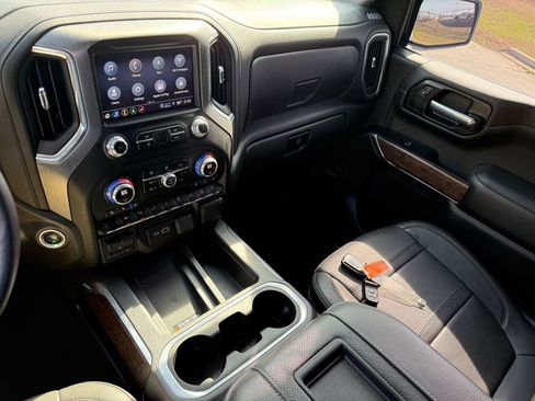 Used 2022 GMC Sierra 1500 Denali w/ Denali Premium Package image 40