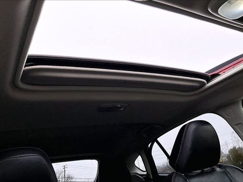 Used 2019 Subaru Crosstrek 2.0i Limited w/ Moonroof Package w/Navigation image 14