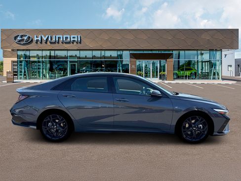 New 2026 Hyundai Elantra N Line FWD image 9