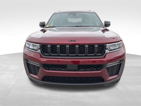 New 2026 Jeep Grand Cherokee L Limited image 2