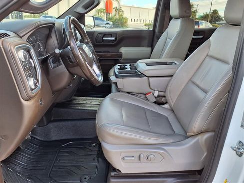 Used 2019 GMC Sierra 1500 SLT image 25