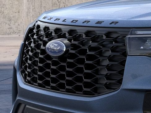 New 2026 Ford Explorer ST-Line w/ ST-Line Street Pack AWD/4WD image 17
