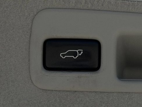 Used 2010 Lexus RX 350 2WD w/ Premium Pkg image 29