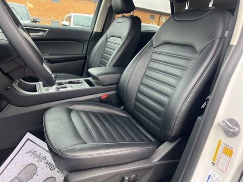 Certified 2023 Ford Edge SEL w/ Convenience Package AWD/4WD image 17