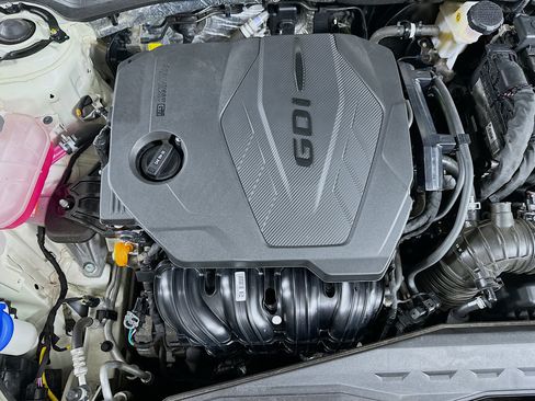 Used 2025 Kia K5 LXS image 32