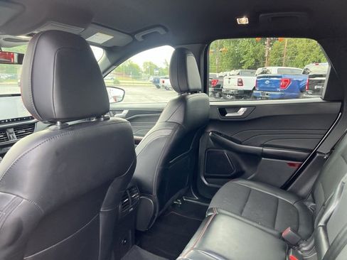 Used 2023 Ford Escape ST-Line w/ Tech Pack #1 image 4