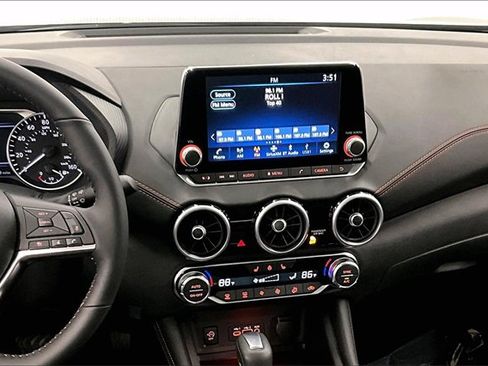 New 2025 Nissan Sentra SR w/ SR Premium Package image 7