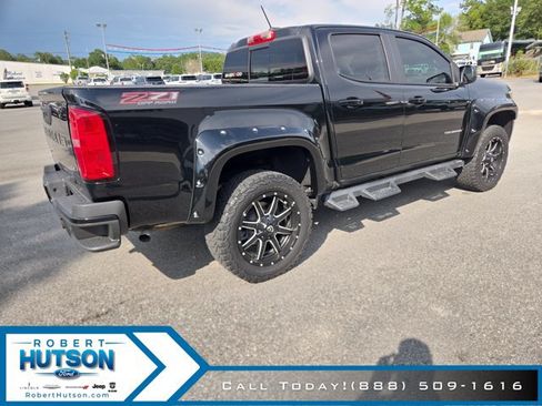 Used 2022 Chevrolet Colorado Z71 w/ Safety Package AWD/4WD image 6