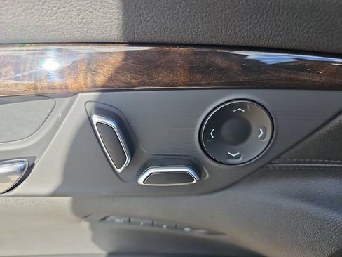 Used 2018 Cadillac CT6 Luxury image 29