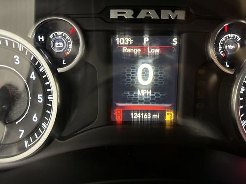 Used 2022 RAM 2500 Lone Star w/ Level A Equipment Group AWD/4WD image 12