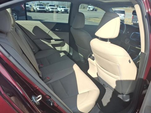 Used 2017 Honda Accord EX-L image 12