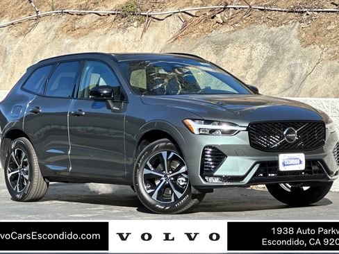 New 2026 Volvo XC60 B5 Core image 1