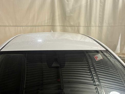 Used 2020 Toyota Corolla LE image 15