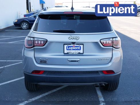 Used 2022 Jeep Compass Limited image 4