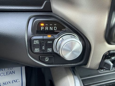 Used 2020 RAM 1500 Laramie AWD/4WD image 31
