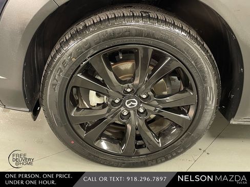 Certified 2024 MAZDA CX-30 AWD 2.5 S w/ Select Sport Pkg image 11