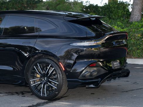 Used 2023 Aston Martin DBX 707 image 10