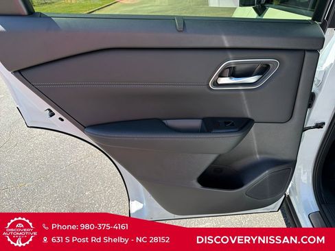 New 2026 Nissan Rogue Platinum AWD/4WD image 31